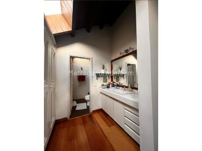 Casa de 4 alcobas en venta en La Calleja, Bogotá, 200 m² · foto 3 de 20