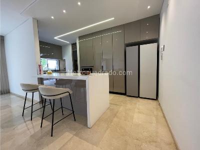 Apartamento de 3 alcobas en venta en Normandia, Cali, 277 m² · foto 14 de 20