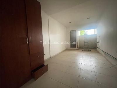 Casa de 5 alcobas en venta en Camino Real, Cali, 378 m² · foto 10 de 20