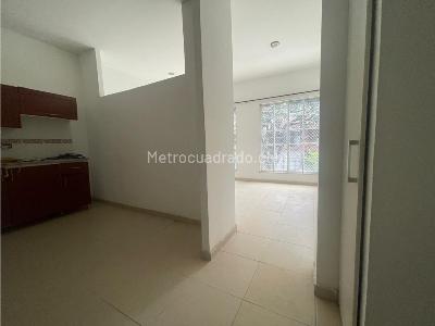 Casa de 5 alcobas en venta en Camino Real, Cali, 378 m² · foto 14 de 20
