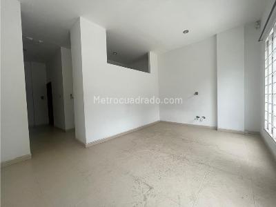 Casa de 5 alcobas en venta en Camino Real, Cali, 378 m² · foto 18 de 20