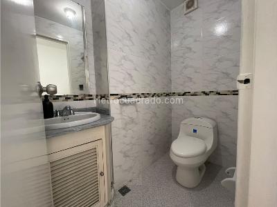 Apartamento de 2 alcobas en venta en Versalles, Cali, 163 m² · foto 15 de 18