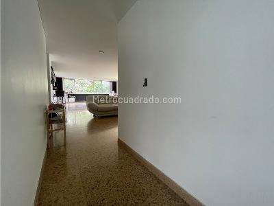 Apartamento de 2 alcobas en venta en Versalles, Cali, 163 m² · foto 16 de 18