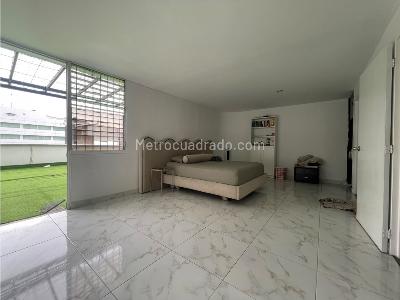 Apartamento de 2 alcobas en venta en Versalles, Cali, 163 m² · foto 17 de 18