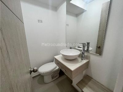 Apartamento en venta en Valle Del Lili, Cali · foto 8 de 20