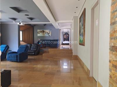 Casa de 5 alcobas en venta en Loma De Los Balsos, Medellín · foto 16 de 20