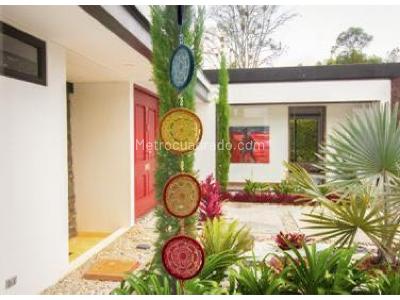 Casa de 5 alcobas en venta en Rionegro, Rionegro, 450 m² · foto 6 de 20