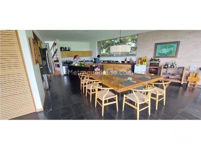 Casa de 4 alcobas en venta en Alto De Palmas, Medellín, 627 m² · foto 12 de 18