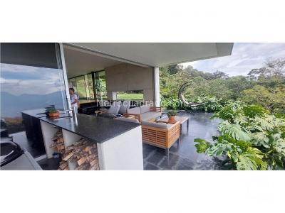 Casa de 4 alcobas en venta en Alto De Palmas, Medellín, 627 m² · foto 17 de 18