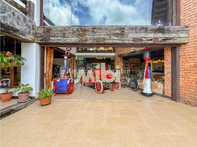 Casa de 4 alcobas en venta en Envigado, Envigado, 610 m² · foto 12 de 20
