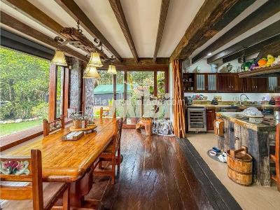 Casa de 4 alcobas en venta en Envigado, Envigado, 610 m² · foto 18 de 20
