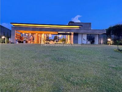 Casa de 5 alcobas en venta en Llanogrande, Rionegro, 600 m² · foto 16 de 20