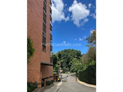 Apartamento de 2 alcobas en venta en El Poblado, Medellín, 307 m² · foto 2 de 16