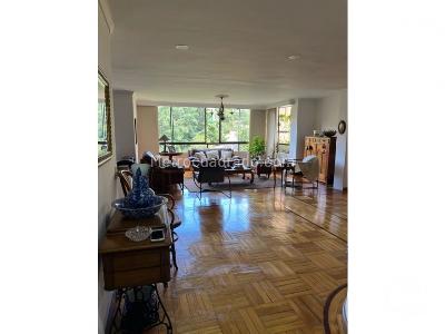 Apartamento de 2 alcobas en venta en El Poblado, Medellín, 307 m² · foto 4 de 16