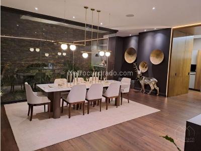 Apartamento de 3 alcobas en venta en El Poblado, Medellín, 475 m² · foto 5 de 5