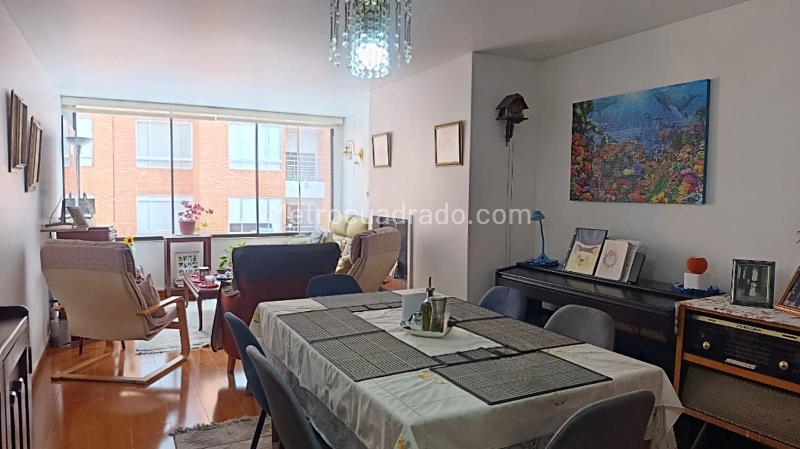 Piso – Bogotá, Puente Largo, Localidad Suba - Más