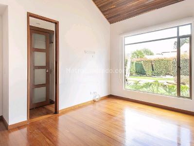 Casa en venta en Guaymaral, Bogotá · foto 7 de 17