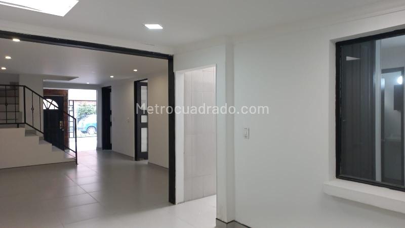 Casa – Bogotá, La Morada, Localidad Usaquén - Más