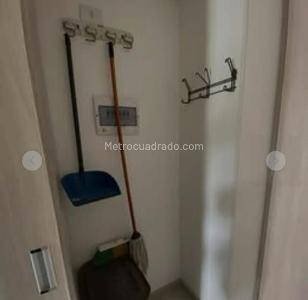 Apartaestudio en venta en El Rosario, Bogotá, 28 m² · foto 7 de 8