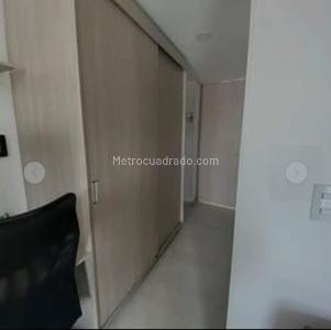 Apartaestudio en venta en El Rosario, Bogotá, 28 m² · foto 4 de 8