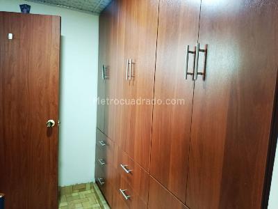 Casa en venta en Abraham Lincoln, Bogotá · foto 9 de 20