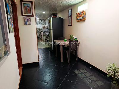 Casa en venta en Abraham Lincoln, Bogotá · foto 3 de 20