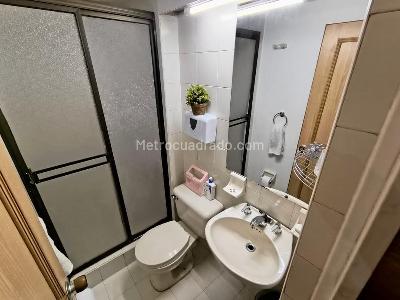 Apartamento de 3 alcobas en venta en Rafael Nuñez, Bogotá, 80 m² · foto 13 de 14