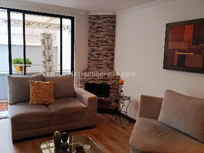 Apartamento de 3 alcobas en venta en Chico Navarra, Bogotá, 150 m² · foto 2 de 20