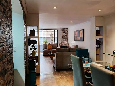 Apartamento de 3 alcobas en venta en Chico Navarra, Bogotá, 150 m² · foto 4 de 20