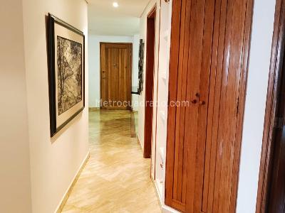 Apartamento de 3 alcobas en venta en Chico Navarra, Bogotá, 150 m² · foto 6 de 20