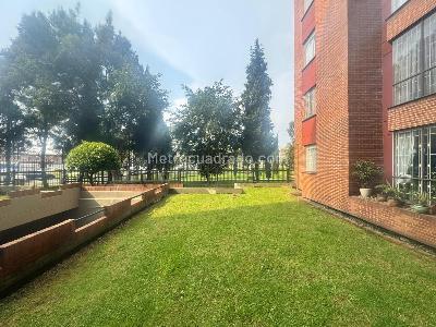 Apartamento en venta en Rafael Nuñez, Bogotá · foto 2 de 20