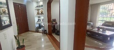 Apartamento de 3 alcobas en venta en Ciudad Salitre Oriental, Bogotá, 197 m² · foto 8 de 20