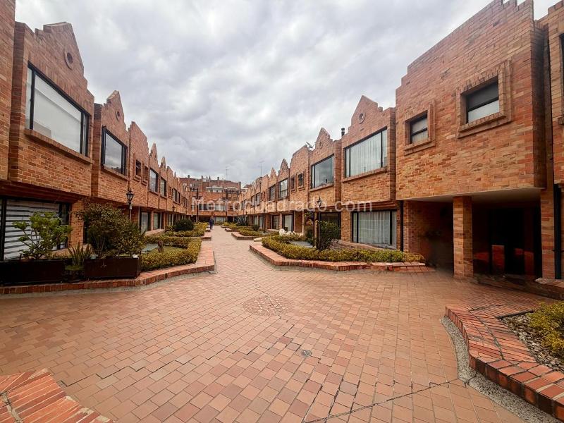 Casa – Bogotá, Caobos, Localidad Usaquén - Vista 3