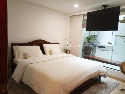 Apartamento de 3 alcobas en venta en Santa Barbara Central, Bogotá, 166 m² · foto 8 de 20