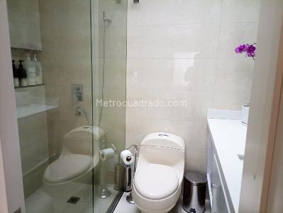 Apartamento de 3 alcobas en venta en Santa Barbara Central, Bogotá, 166 m² · foto 19 de 20