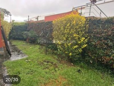 Casa de 3 alcobas en venta en Vereda Cerca De Piedra, Chía, 260 m² · foto 19 de 20