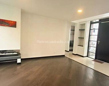 Casa de 3 alcobas en venta en Vereda Cerca De Piedra, Chía, 260 m² · foto 2 de 20