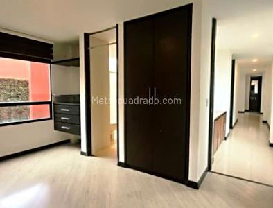 Casa de 3 alcobas en venta en Vereda Cerca De Piedra, Chía, 260 m² · foto 9 de 20