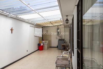 Casa de 5 alcobas en venta en Nueva Marsella, Bogotá, 280 m² · foto 17 de 18