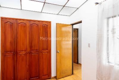 Casa de 5 alcobas en venta en Nueva Marsella, Bogotá, 280 m² · foto 8 de 18