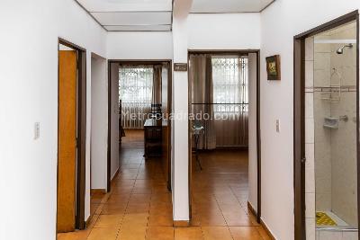 Casa de 5 alcobas en venta en Nueva Marsella, Bogotá, 280 m² · foto 6 de 18