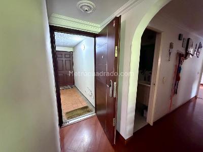 Apartamento en venta en Rafael Nuñez, Bogotá · foto 3 de 16