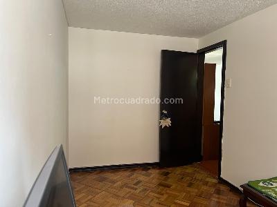 Apartamento en venta en Belalcazar, Bogotá · foto 7 de 18