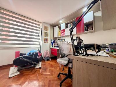 Apartamento en venta en Pontevedra, Bogotá · foto 11 de 17