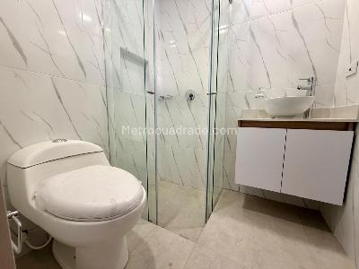 Apartamento en venta en Quinta Paredes, Bogotá · foto 11 de 17