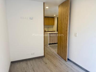 Apartamento en venta en Quinta Paredes, Bogotá · foto 3 de 17
