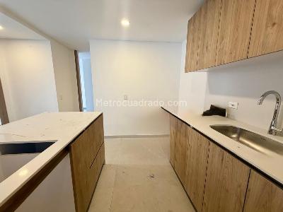 Apartamento en venta en Quinta Paredes, Bogotá · foto 8 de 17