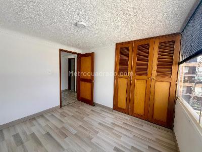 Apartamento de 3 alcobas en venta en Santa Paula, Bogotá, 85 m² · foto 9 de 20