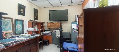 Apartamento de 4 alcobas en venta en San Luis, Bogotá, 174 m² · foto 8 de 11