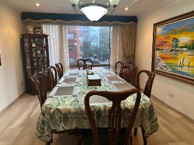 Apartamento de 4 alcobas en venta en Ciudad Salitre Oriental, Bogotá, 272 m² · foto 2 de 13